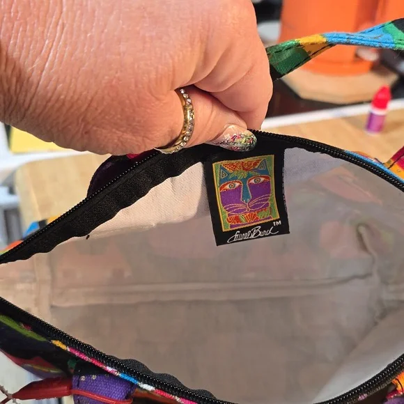 Laurel Burch Multicolor Cat Design Bag - Picture 7 of 7